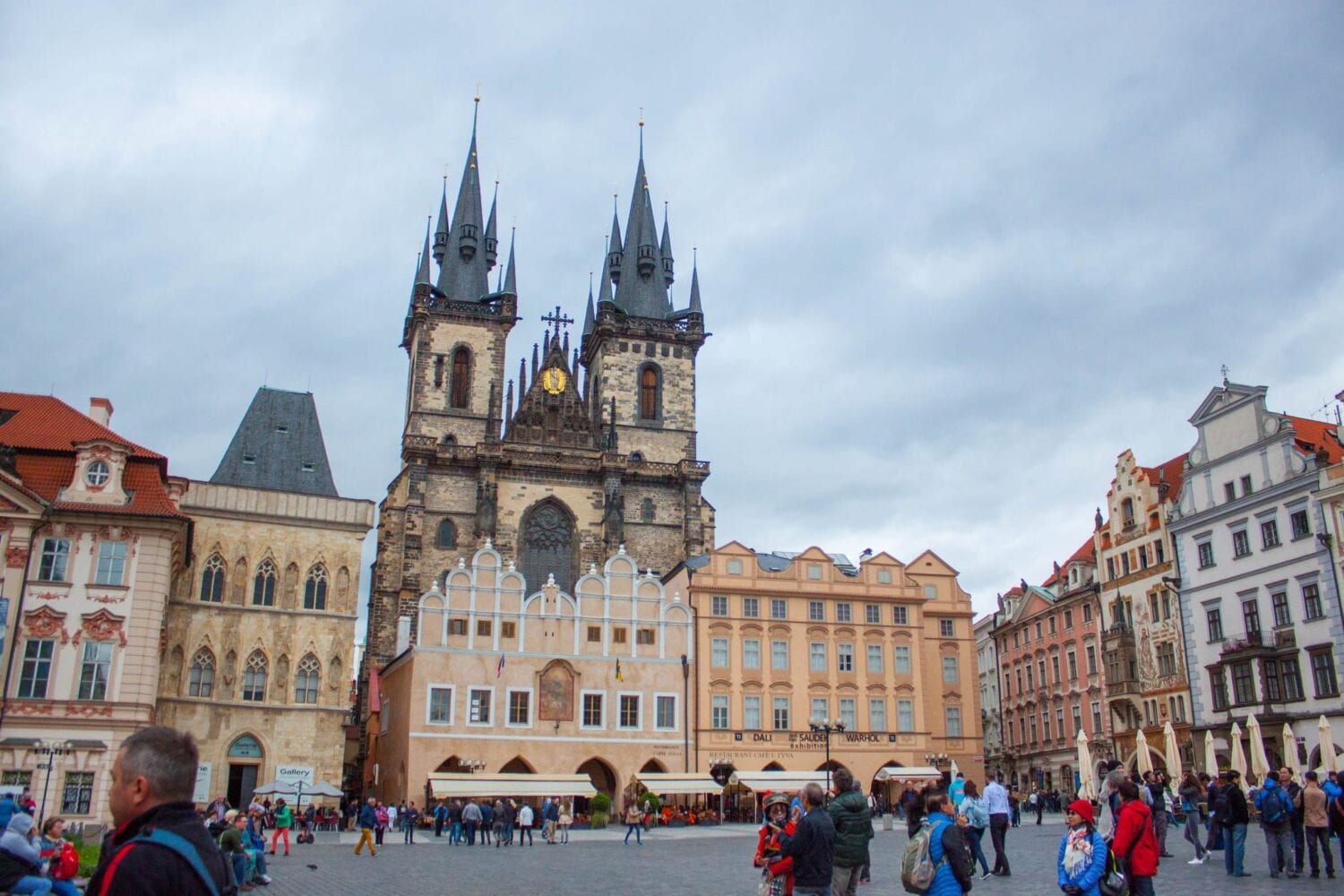 walking tour map of prague