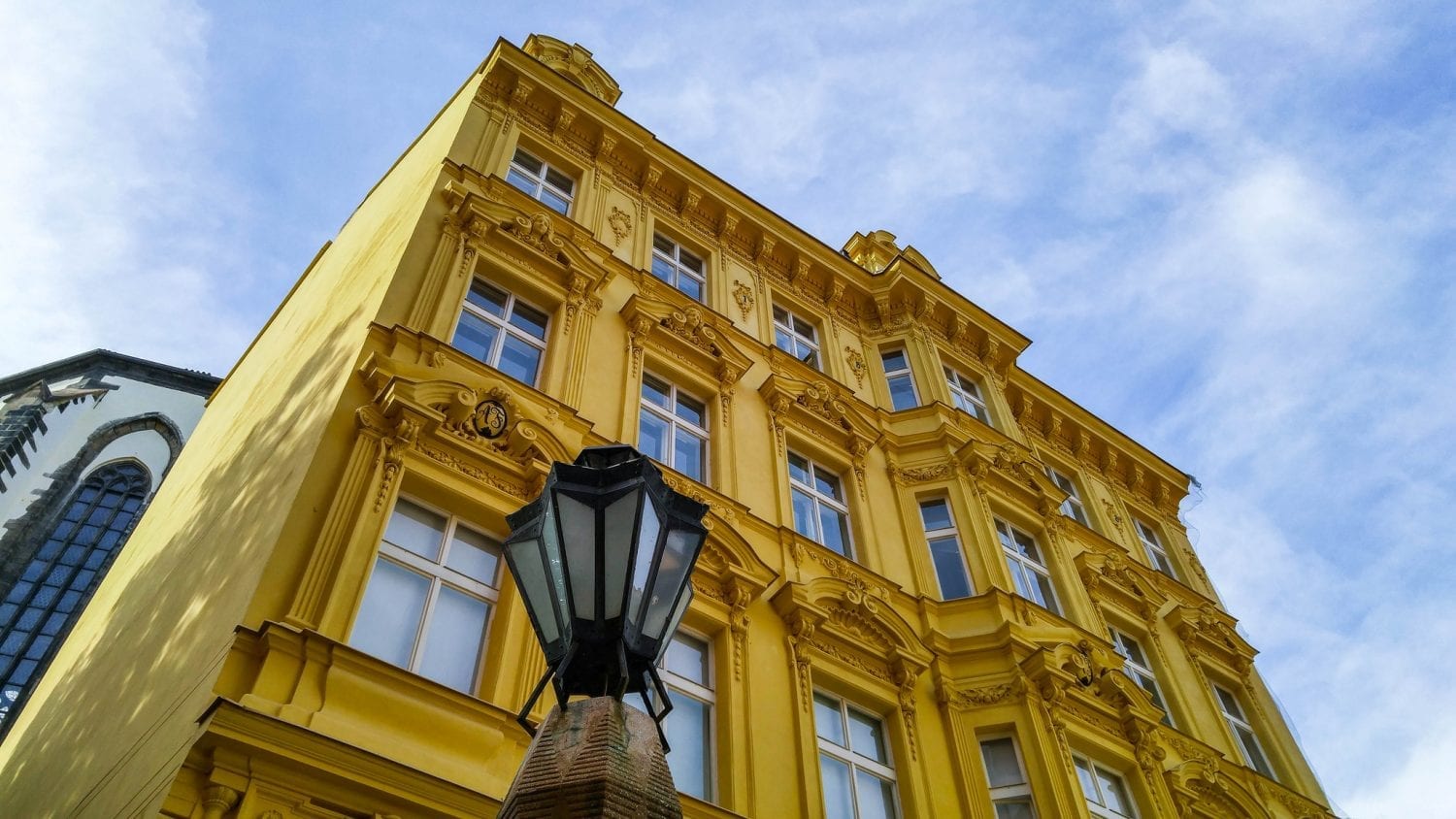 self-guided-walking-tour-of-prague-the-creative-adventurer