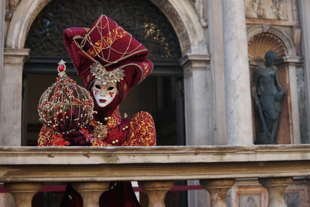 Per hardop hart The Complete Guide to Venetian Carnival Masks - The Creative Adventurer