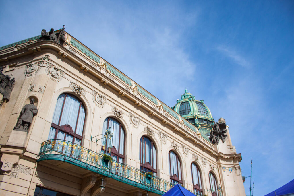 walking tour map of prague