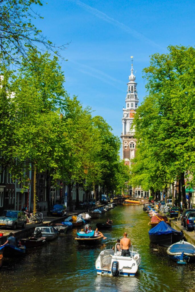 self guided walking tour of amsterdam