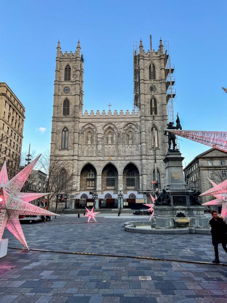 places to visit in montreal during christmas