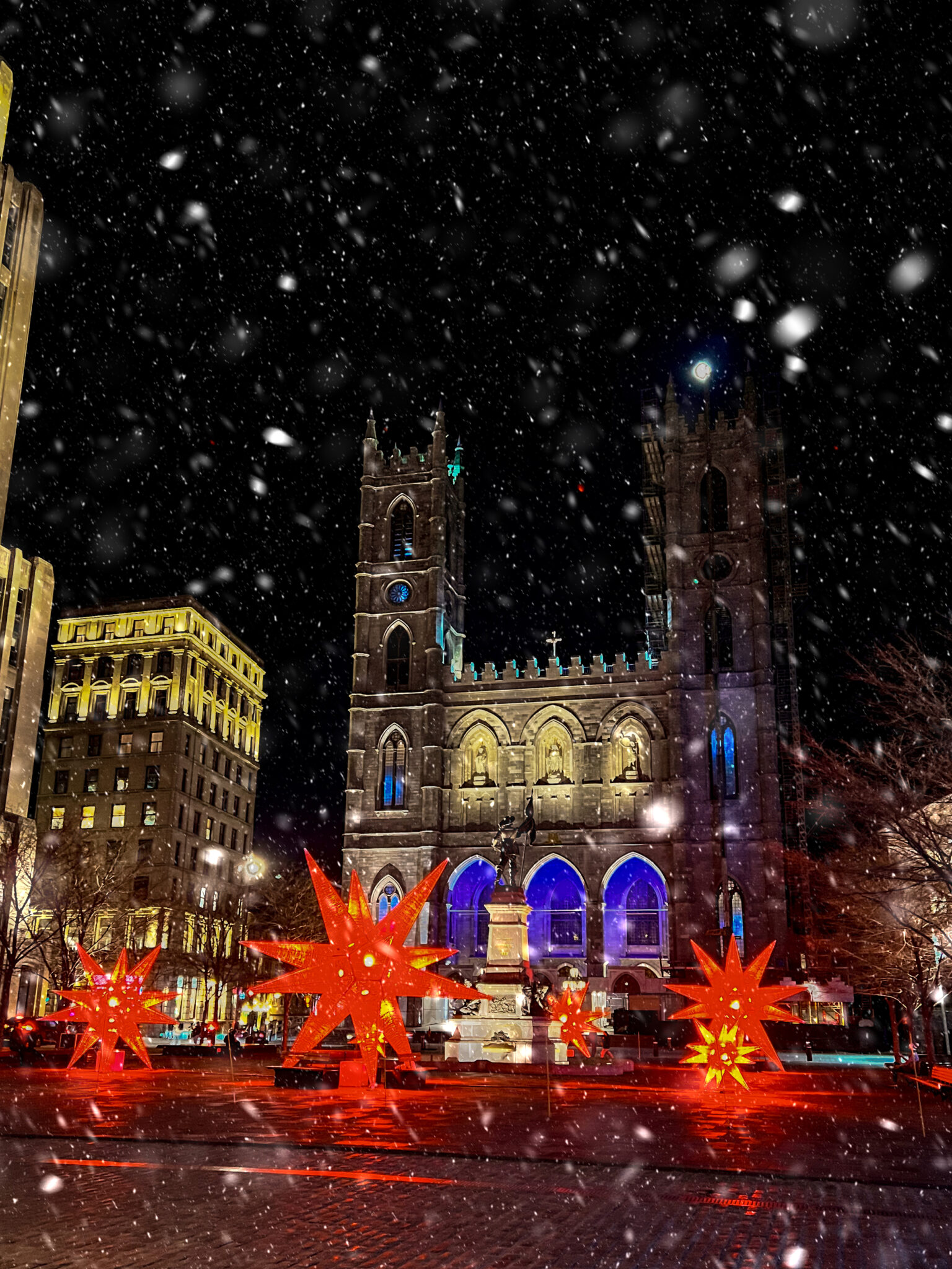 The Ultimate Self Guided Tour of Old Montreal’s Best Christmas Lights