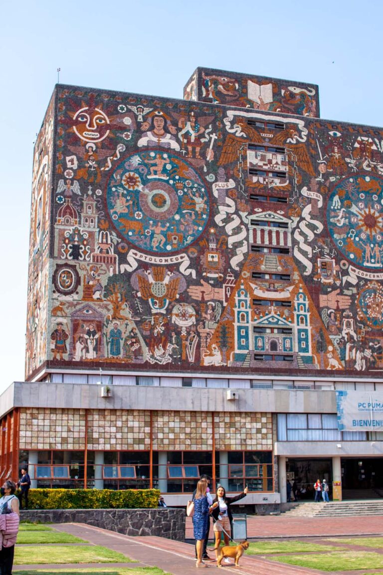 The Ultimate Guide to the Architectural Wonders of UNAM Campus in ...