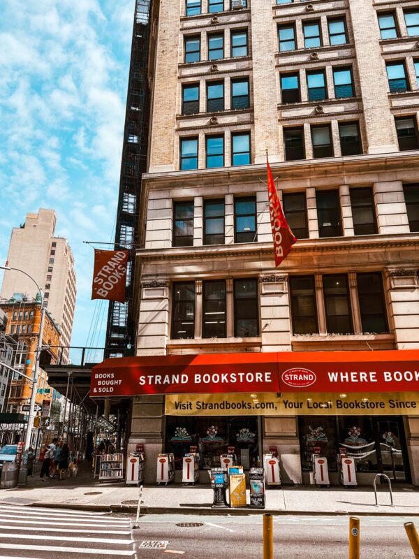The 15 Best Bookshops in New York City, a Bookworms Guide to NYC - The ...