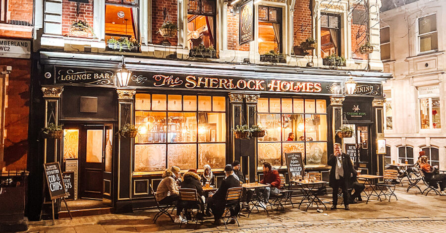 where-to-find-amazing-festive-pubs-in-london-this-christmas-season