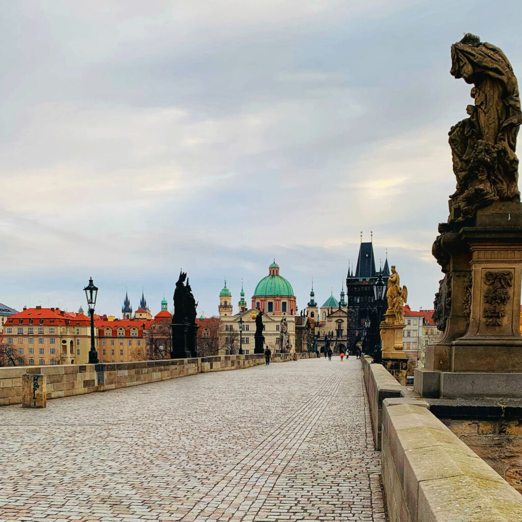 walking tour map of prague