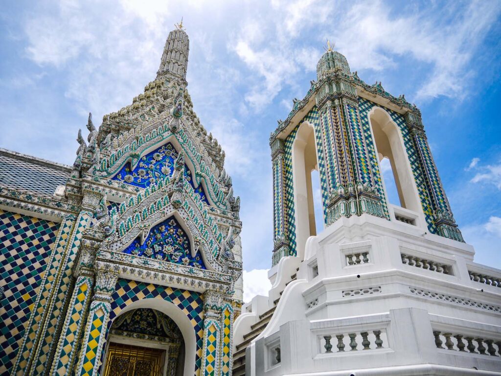 grand palace bangkok thailand tourist spots