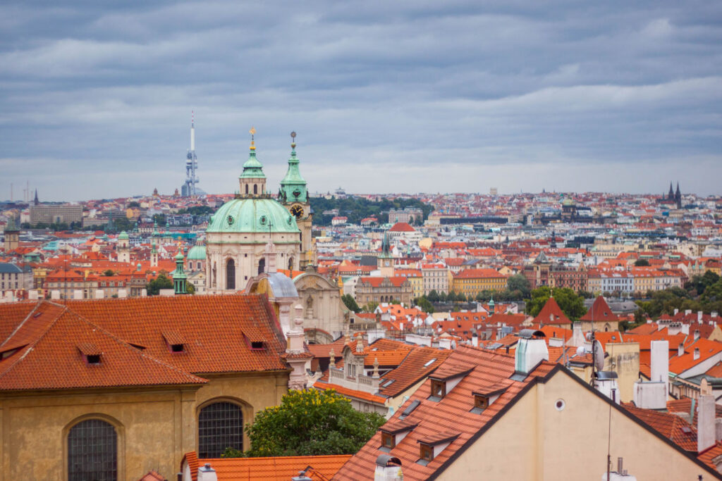 walking tour map of prague