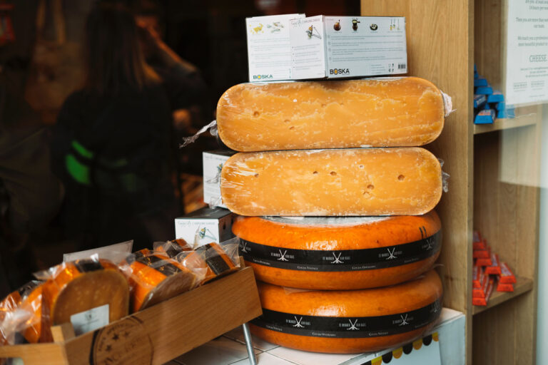 14 Amazing Dutch Foods you NEED to Try in Amsterdam - The Creative ...