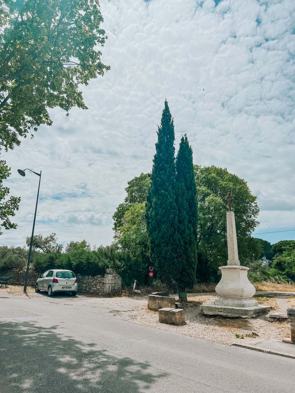 The Ultimate Self-Guided Tour of Saint-Rémy-de-Provence in the ...