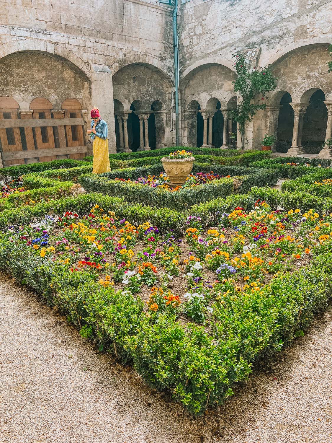 The Ultimate Self-Guided Tour of Saint-Rémy-de-Provence in the ...